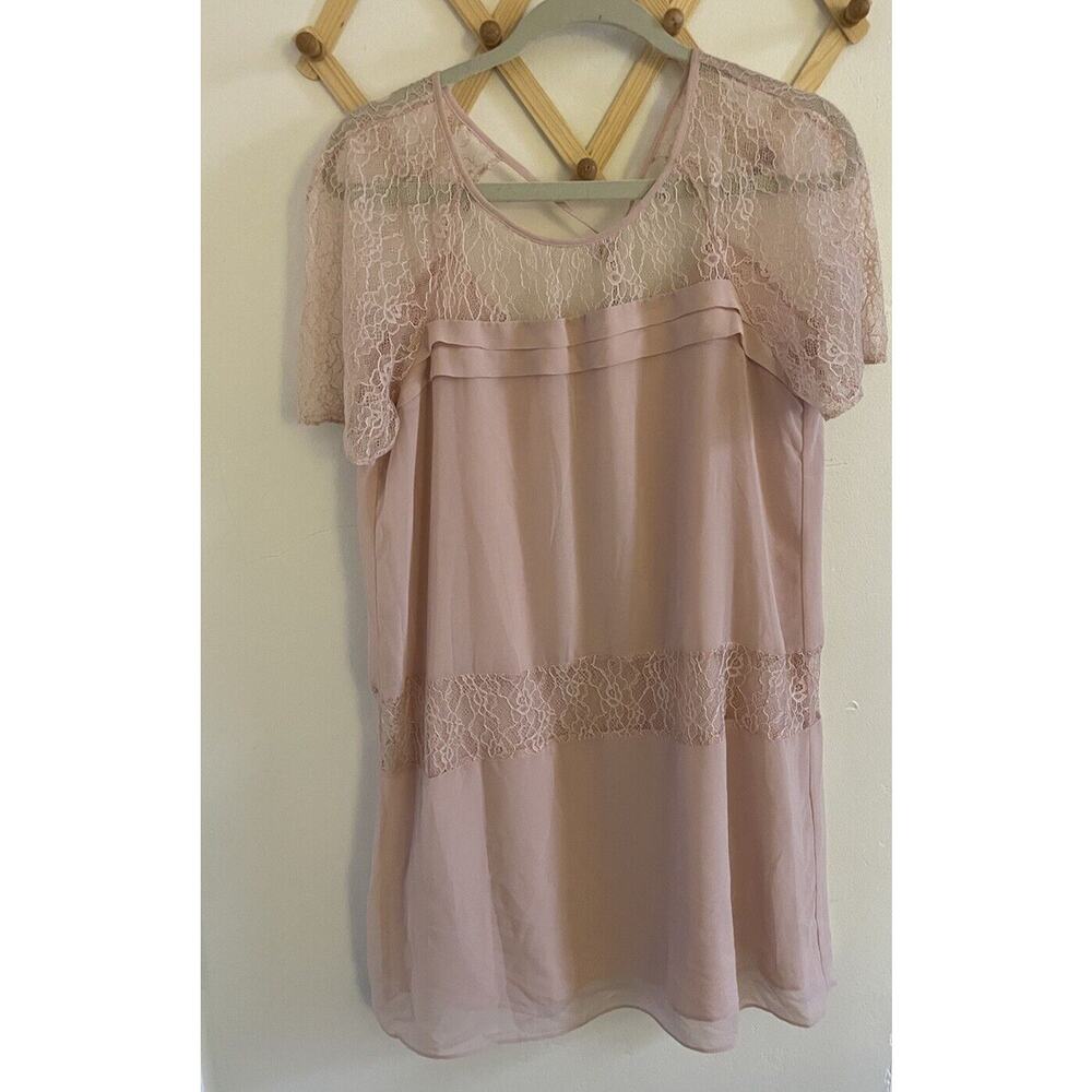 BCBGeneration Dress Women's Medium Pink Chiffon Tiered Lace Aline Rose Smoke